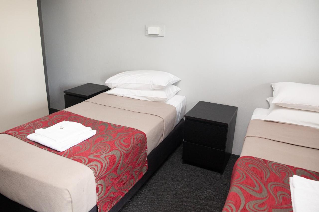 Royal Hotel Singleton Kültér fotó